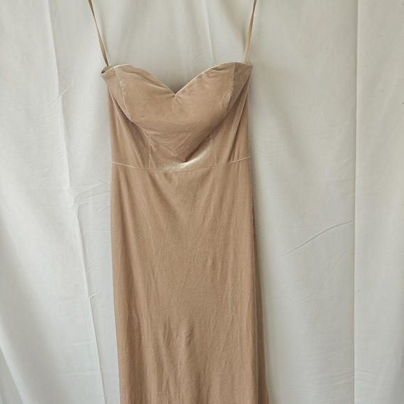 Reveley Quinn Velvet Maxi Strapless Dress In Gold Champagne Size 2 Women's - Picture 6 of 13